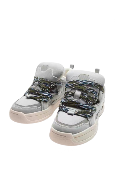 Viraler sneakers