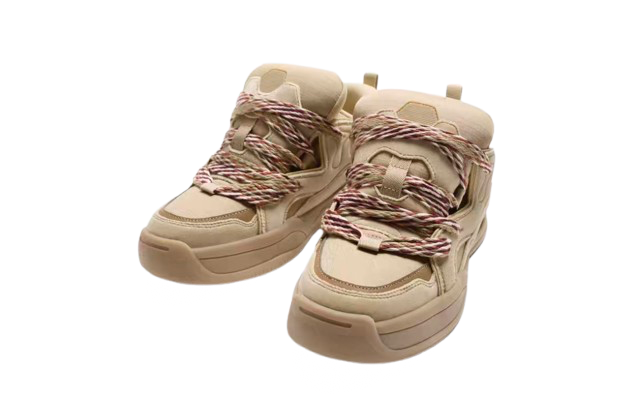 Viraler sneakers